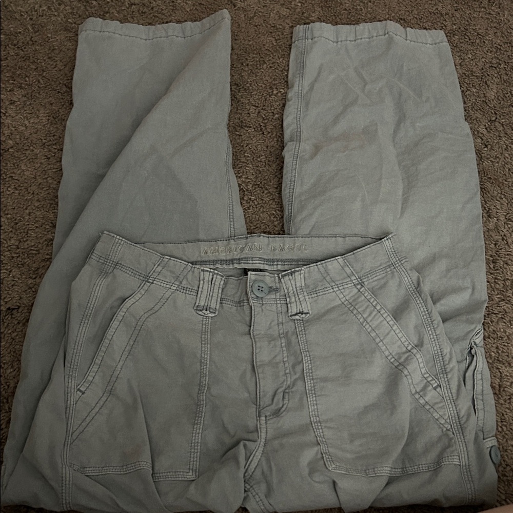 American Eagle Outfitters women’s Cargo Pants in Light Gray